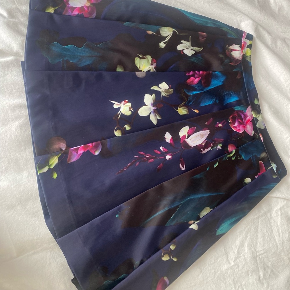 Floral Pleated Skirt